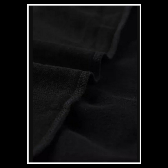 🖤Camo Print Thumb Hole Hoodie 🖤 - Picture 6 of 7